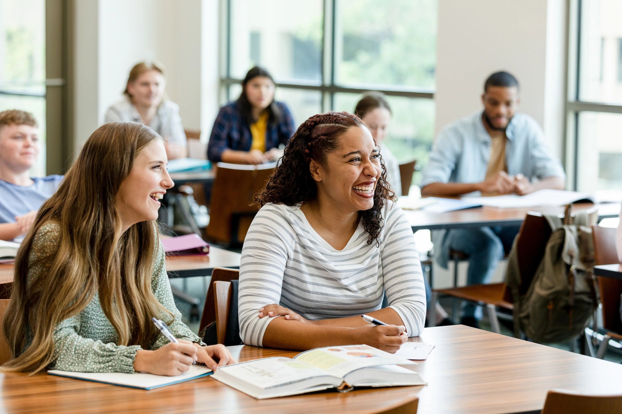 Students in a tutoring classroom learning together